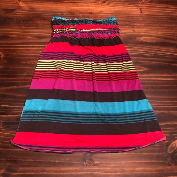 Xhilaration Other - Xhilaration Strapless Swim Suit Cover Up, Size M